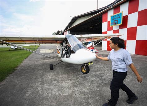 manila aeroclub flying academy|MANILA AERO CLUB FLYING ACADEMY .